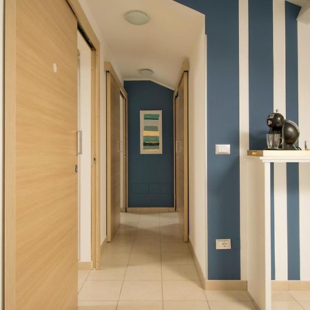 Civico 64 Bed & Breakfast In Mansarda Palmi Exterior photo